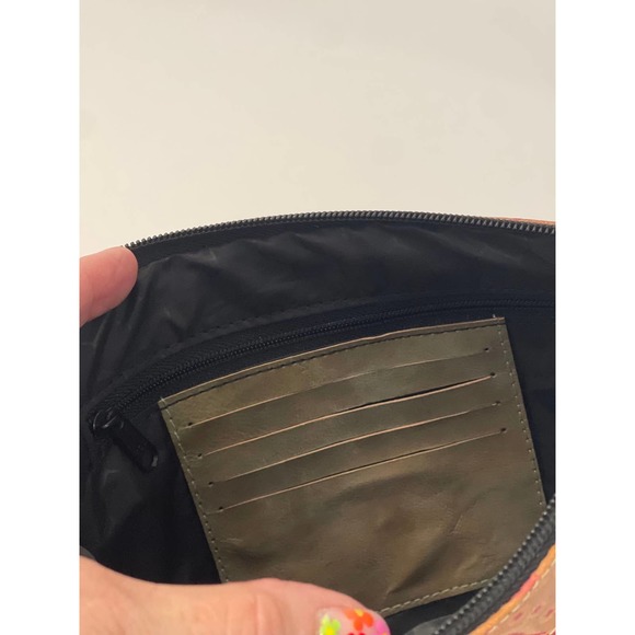 New Without Tag Embossed Leather Clutch - Picture 6 of 9